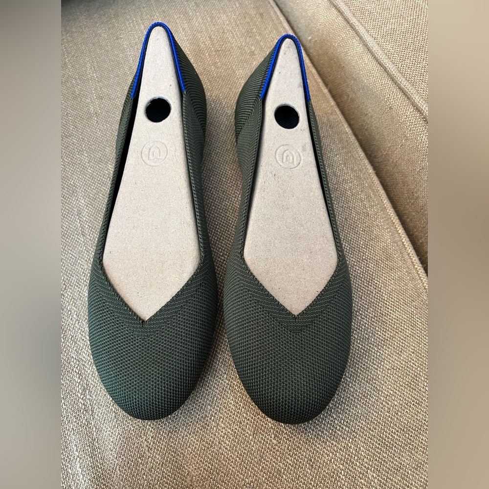 Rothy’s “The Flat” in Cypress, size 7.5